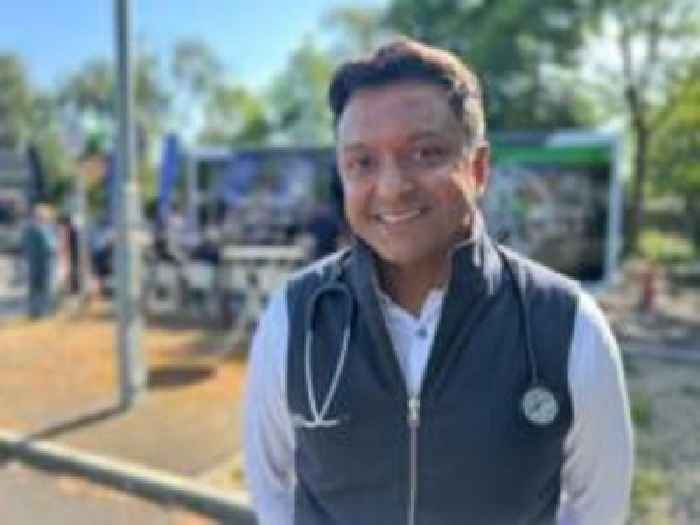 Hospital holds pop-up clinic to reach community