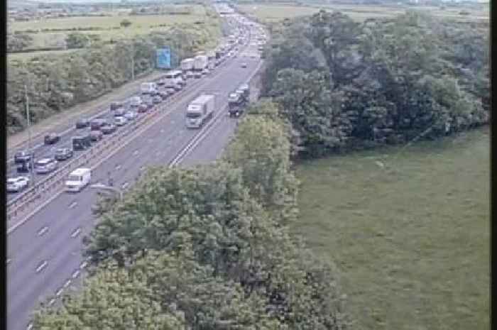 Huge M5 queues as crash halts motorway traffic