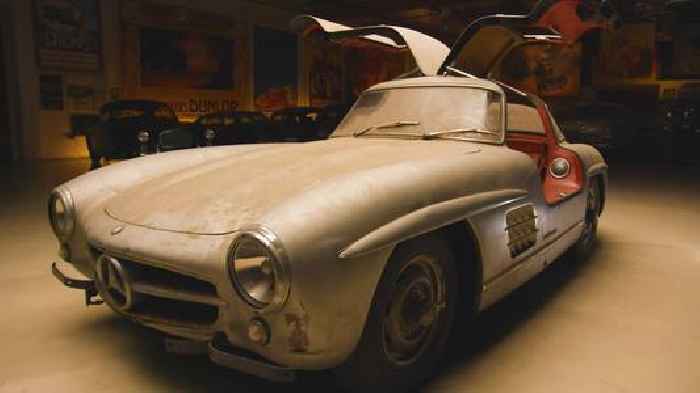 Slant-Six Fuelie Mercedes 300SL, Parked for 48 Years in a Junkyard, Sold for Almost $10M