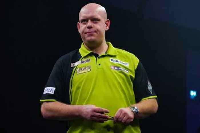 Michael van Gerwen pulls out of darts tournament as friend issues worrying update