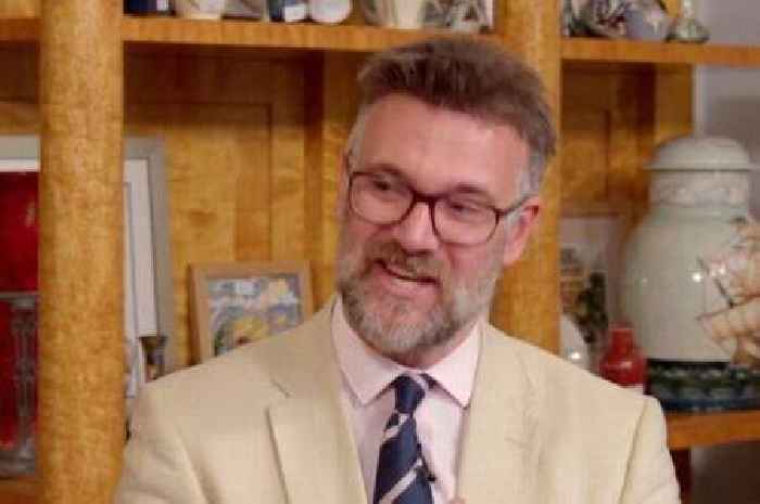 BBC Bargain Hunt viewers welcome return of Charles Hanson