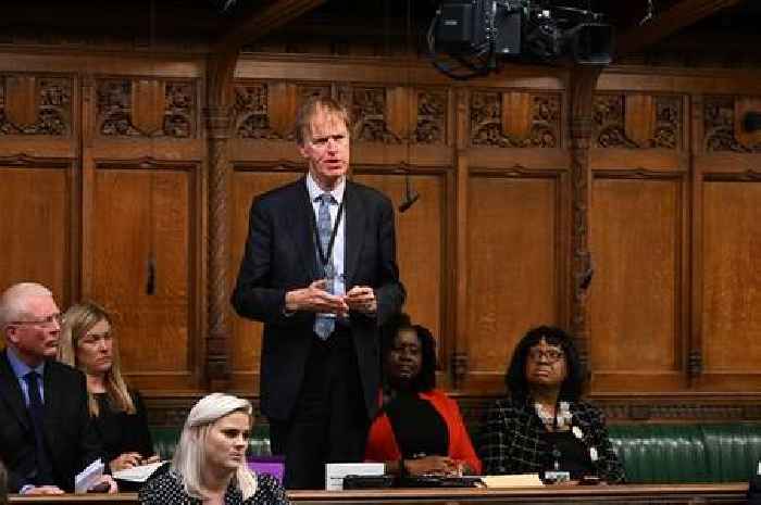 DWP minister resists calls to delay major benefit cuts vote