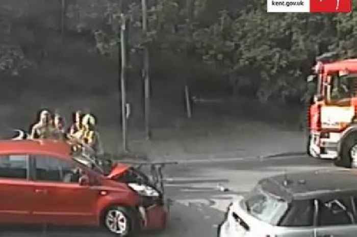 Live Kent A-road traffic updates as accident partially blocks route in both directions