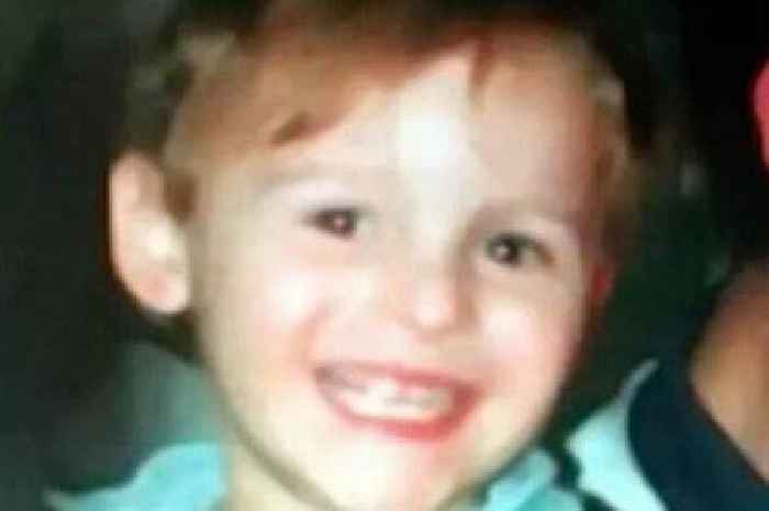 James Bulger's killer re-applies for parole as family 'racked with fear'