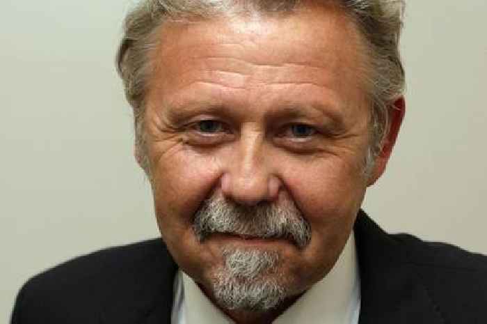 Long-serving Welsh councillor dies suddenly as colleagues pay tribute