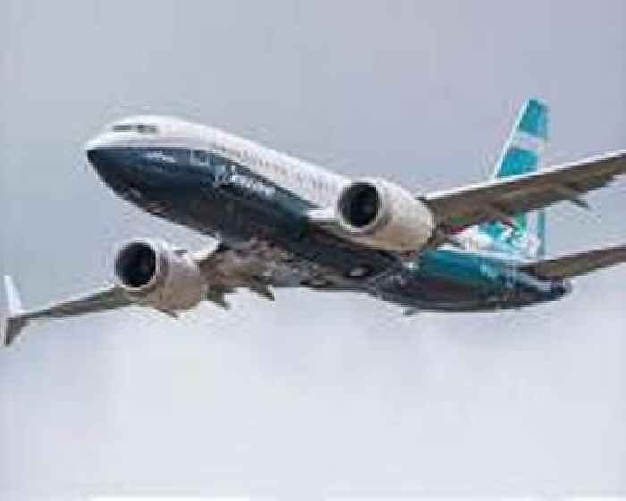 China lifts Boeing ban after US trade talks: report