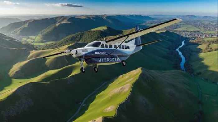 World’s First Hydrogen-Electric Air Cargo Services to Launch in the UK