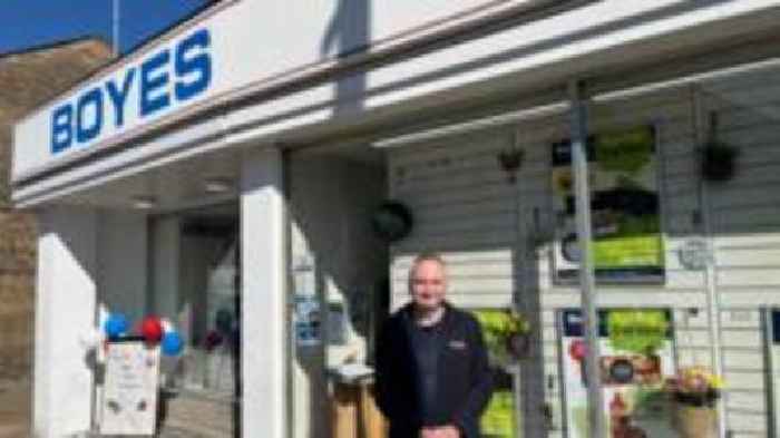 Man on bargain store quest visits 'viral' shop