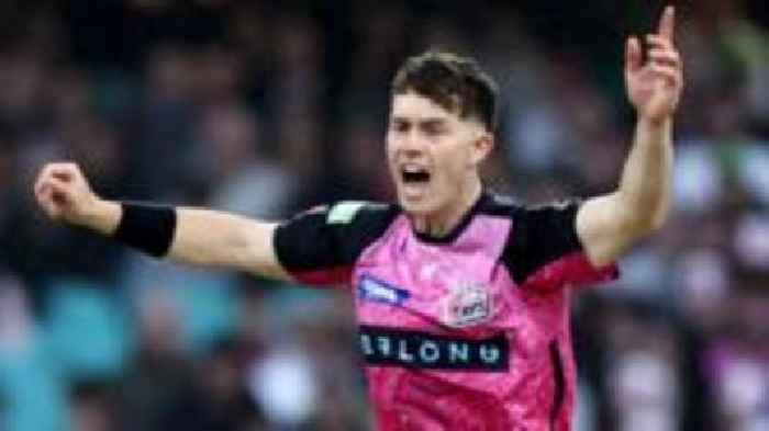 Glamorgan sign Australian all-rounder Kerr