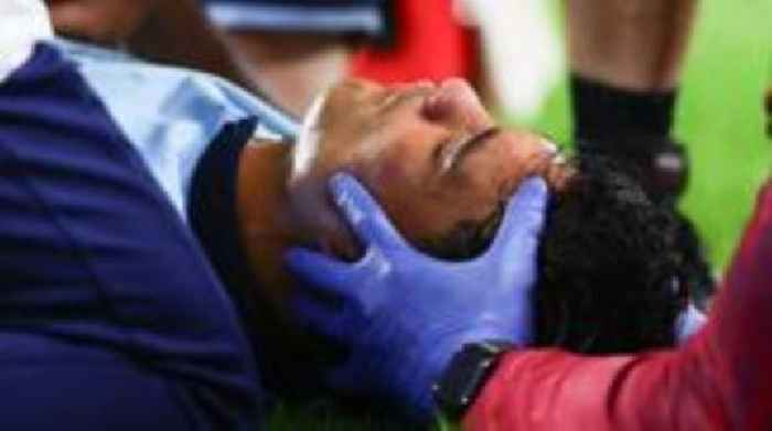 Wallaby Suaalii in race to face Lions with broken jaw