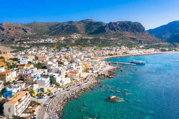 Greece earthquake sparks tsunami warning