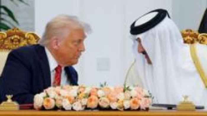 Trump's critics and supporters unite against Qatar plane deal