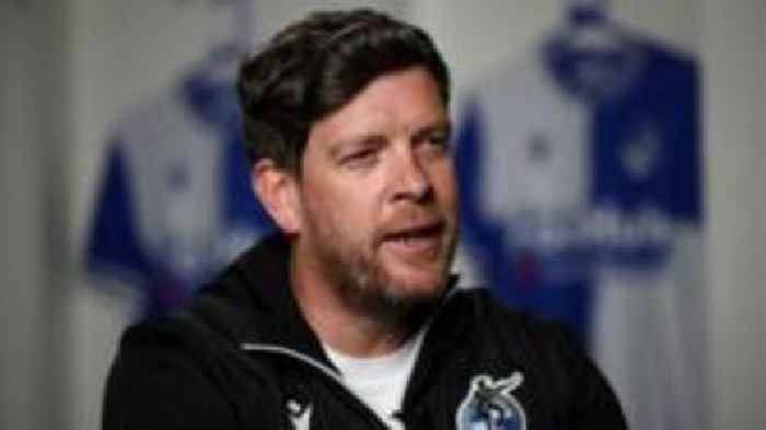 Clarke has 'unfinished business' at Rovers
