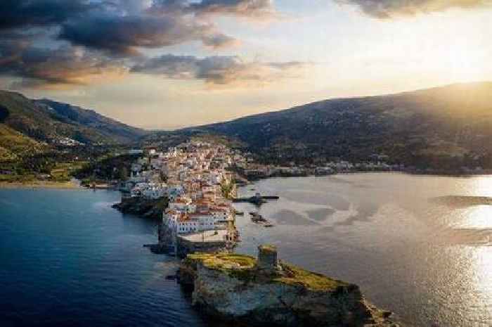The pretty Greek island near Mykonos but without the crowds