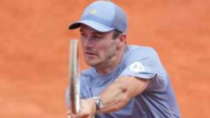 Paul 'grinding' at Italian Open to reclaim repossessed truck