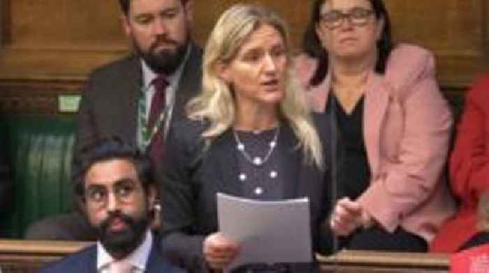 MPs vote to allow health staff to opt out of assisted dying process