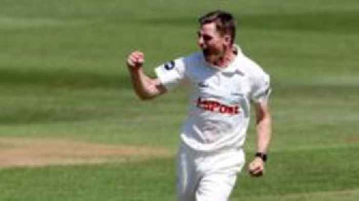 Bowlers on top between Glamorgan and Northants