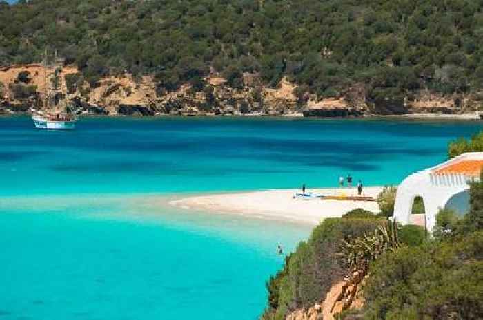 Vaccinations encouraged for 3 European hotspots before Brits jet off for holidays