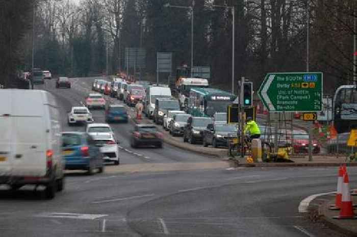 Busy A52 QMC roundabout section closed all weekend near University of Nottingham