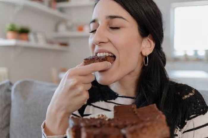 Doctor's 'healthy' chocolate cake recipe that 'does not disappoint'