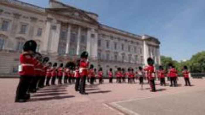 Watch: UK Eurovision entry played outside Buckingham Palace