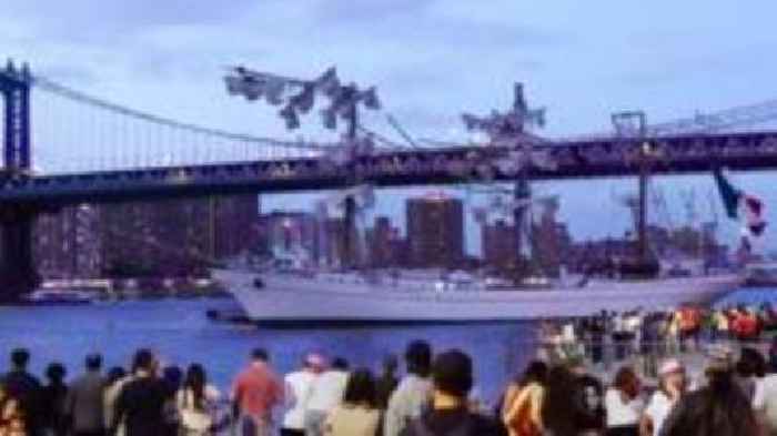 Two dead as Mexican Navy ship crashes into Brooklyn Bridge