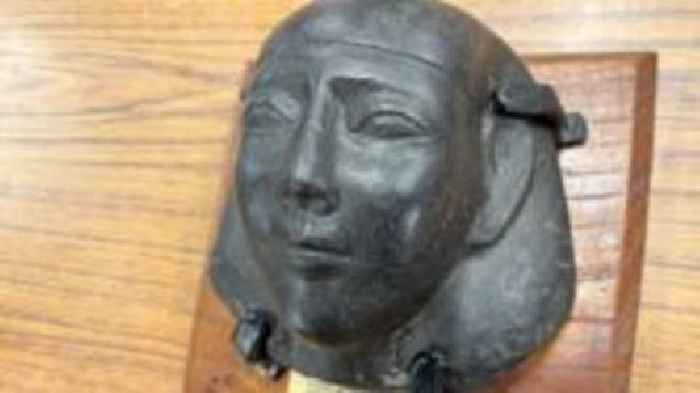 Secrets of forgotten Egyptian tomb statue revealed