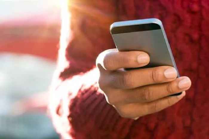 DWP text scam alert as people warned 'don't click the link'