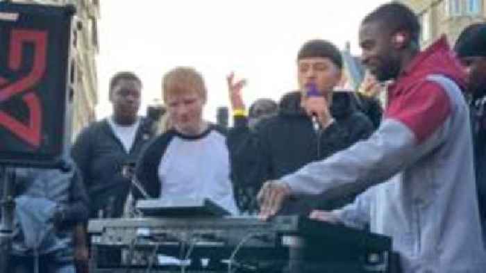 Ed Sheeran supports young talent in surprise gig
