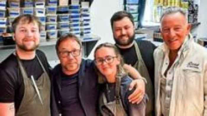 Springsteen and Graham in surprise restaurant trip