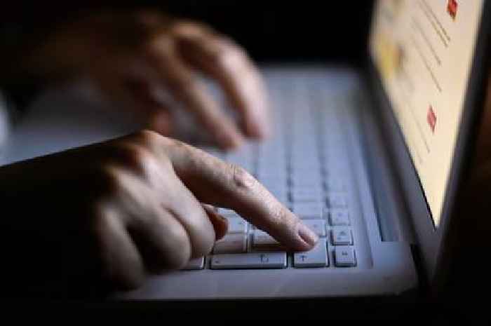 Social media users warned against 'oversharing' amidst 421,000 fraud cases