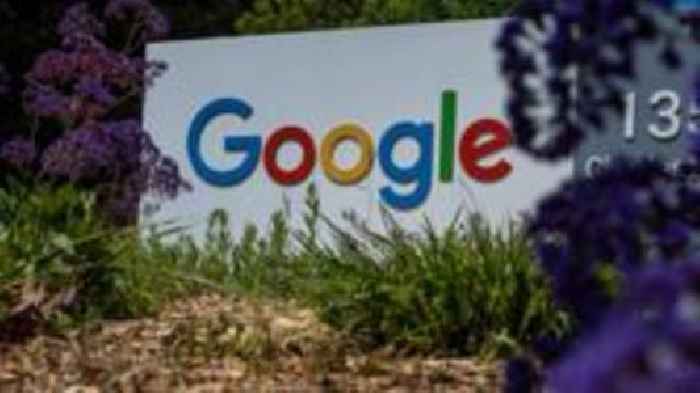 Google starts embedding AI chatbot into search