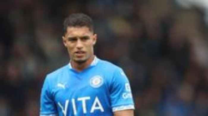 Stockport release defender Knoyle after season