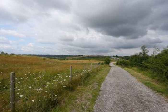 Woman targeted by 2 men in terrifying robbery at Gedling Country Park
