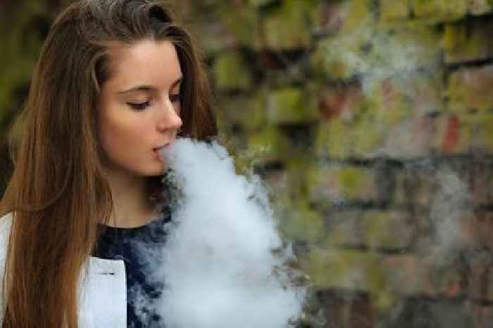 Scots children as young as 11 being sold vapes while in school uniform