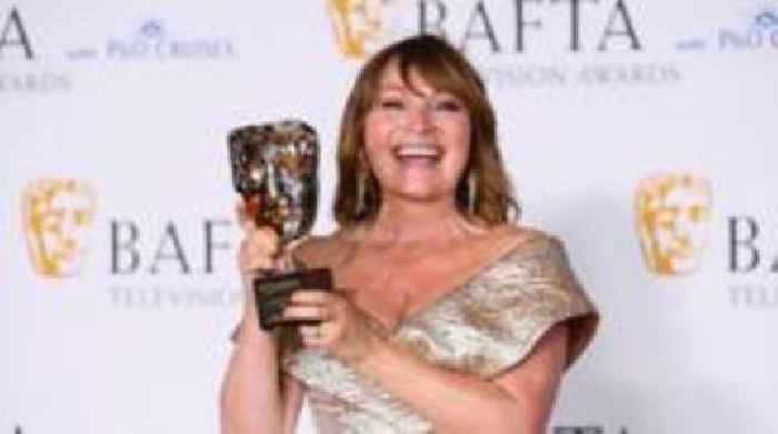 Lorraine's ITV show cut to 30 minutes as job cuts loom