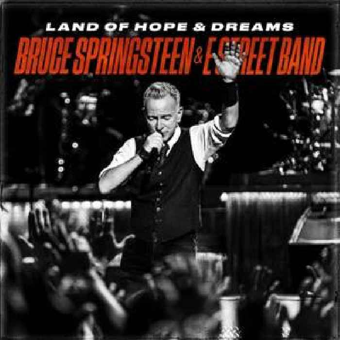 Springsteen Includes Anti-Trump Comments On New Live EP, Trump Posts Anti-Springsteen Golf Video