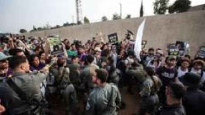 'The mood is changing': Israeli anger grows at conduct of war