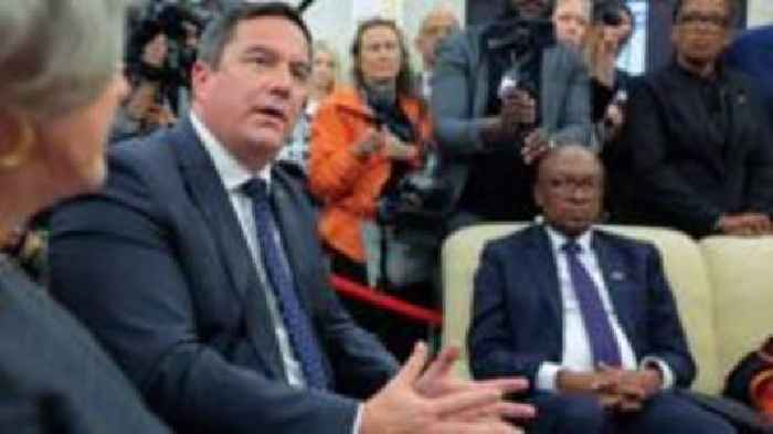 Trump confronts South African president with claim of Afrikaners being 'persecuted'