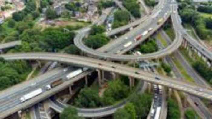 Loose dog stops M6 traffic at Spaghetti Junction