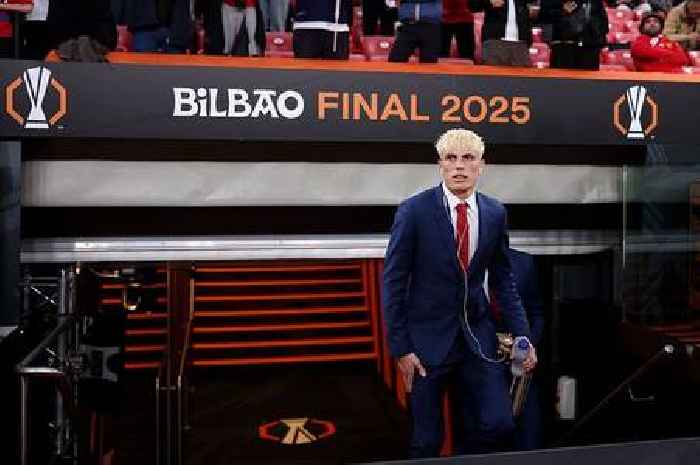 Alejandro Garnacho 'sulks' over Man Utd snub in Europa League final after telling pic post