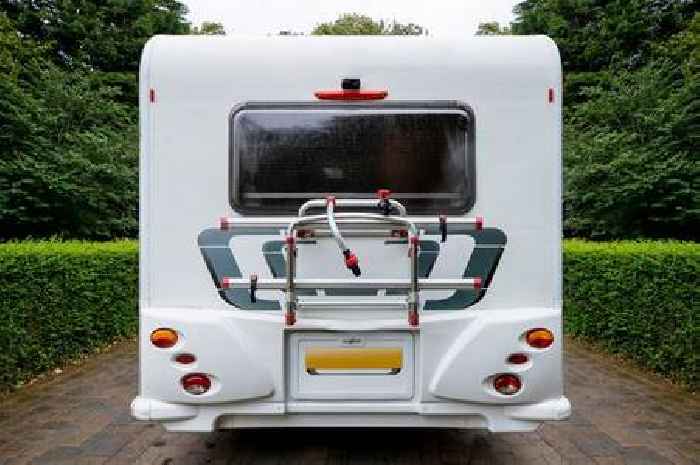 How many cars caravan owners are allowed behind them before a fine