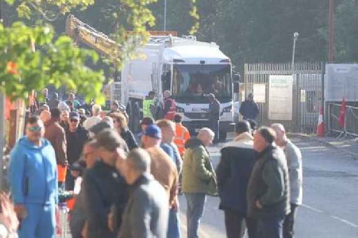 Birmingham bin workers vow to 'strike for rest of year or as long as it takes to get fair deal'