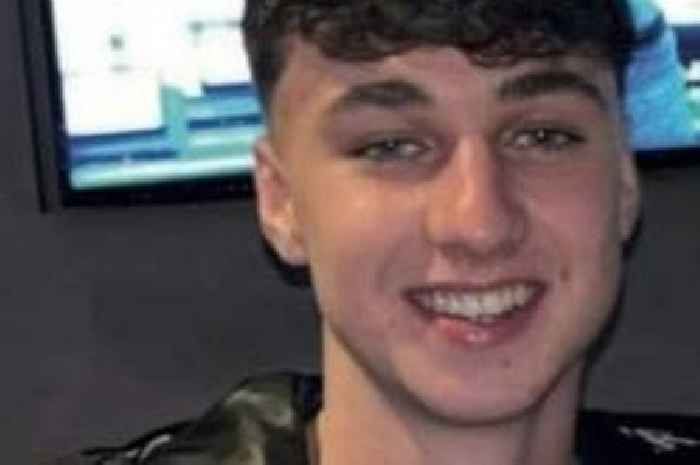 New mystery of teen Jay Slater who died in Tenerife as friends who 'cannot be found' are named