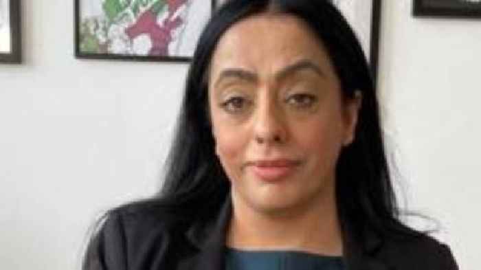 Second attempt to oust council leader fails