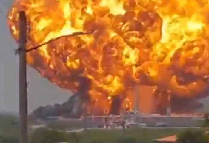 Watch the Flames of A Diesel Plant Explosion Turn into An Overwhelming Cloud of Black Smoke