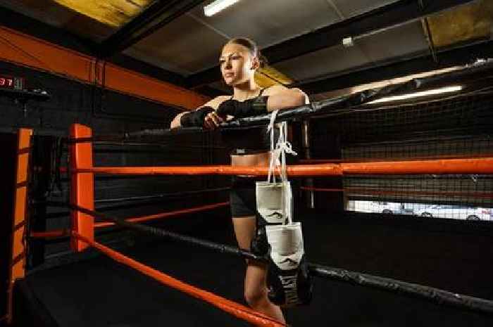 Teen kickboxer turned professional boxer aims to become 
