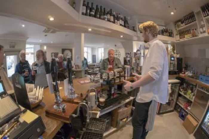 Tiny but cosy pub in Scots village wins top award after nearly closing