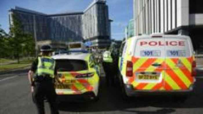 Man arrested after entering hospital with crossbow