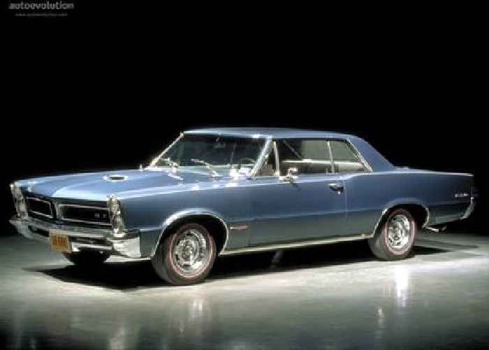 General Motors Trademarked the Pontiac Name. Is the Brand Making a Comeback?